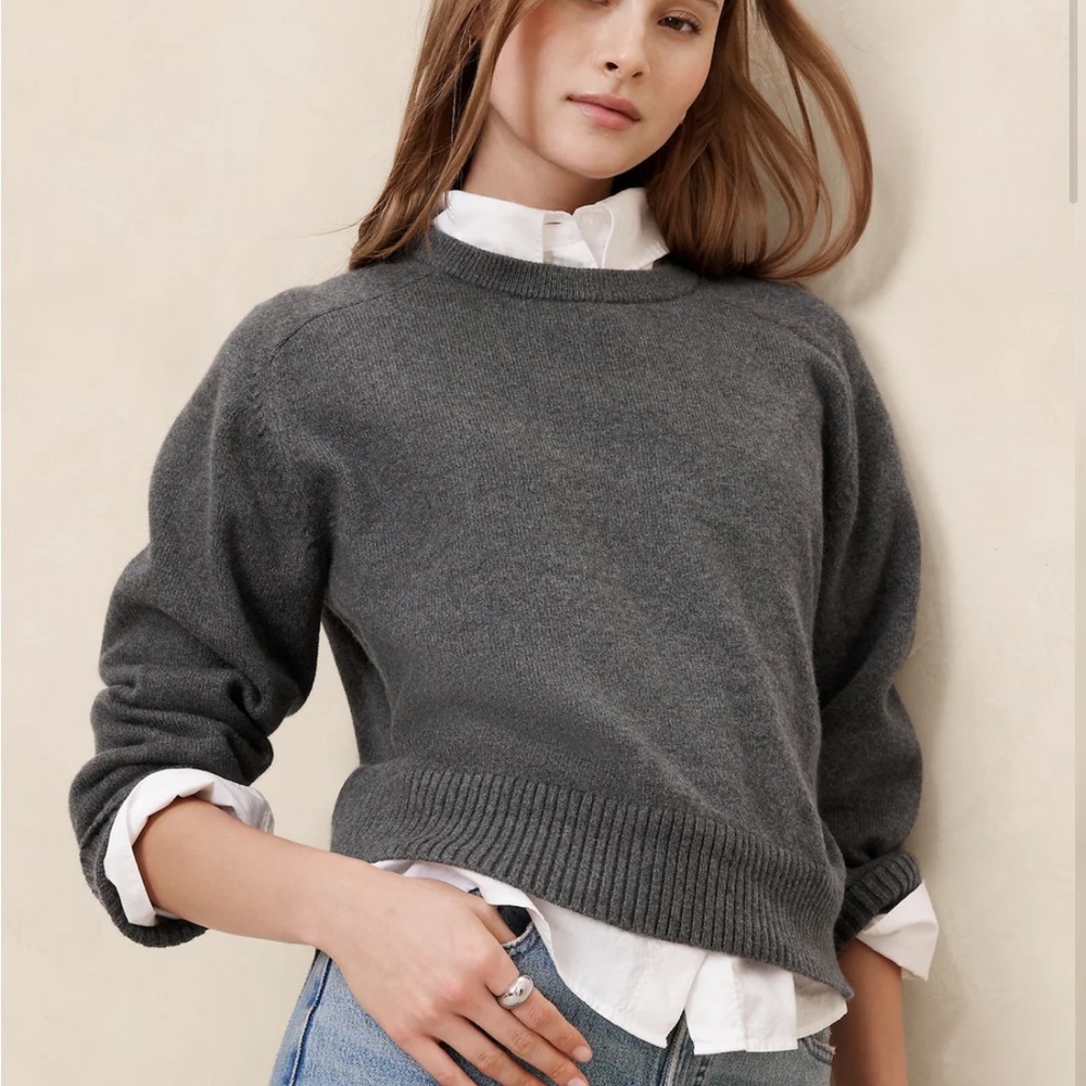 PERFECTLY SOFT CREW-NECK SWEATER